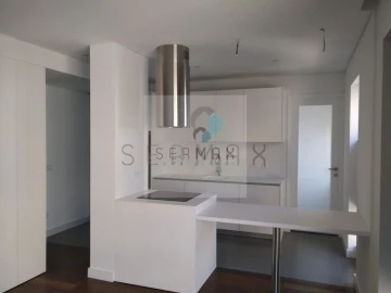 Apartamento T4 para Venda em Cedofeita, Santo Ildefonso, Sé, Miragaia, São Nicolau e Vitória