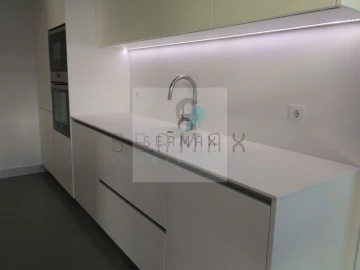 Apartamento T4 para Venda em Cedofeita, Santo Ildefonso, Sé, Miragaia, São Nicolau e Vitória