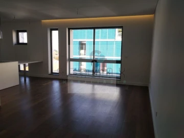 Apartamento T4 para Venda em Cedofeita, Santo Ildefonso, Sé, Miragaia, São Nicolau e Vitória