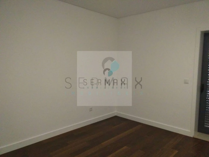 Apartamento T4 para Venda em Cedofeita, Santo Ildefonso, Sé, Miragaia, São Nicolau e Vitória Foto 26