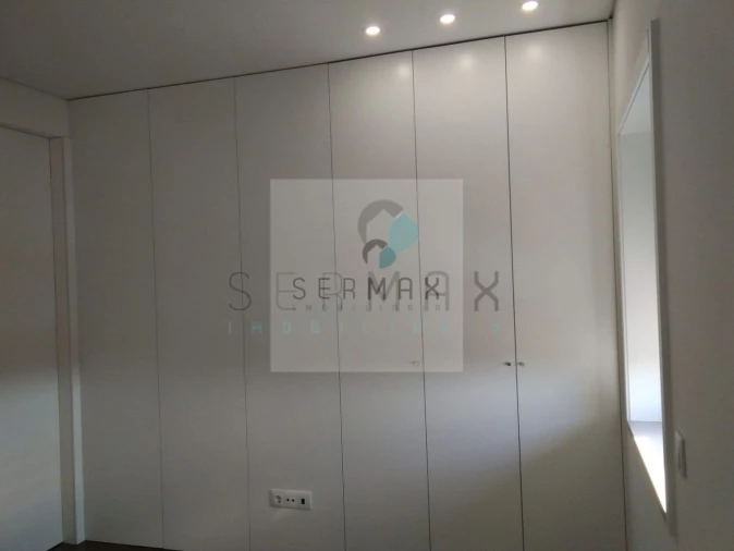 Apartamento T4 para Venda em Cedofeita, Santo Ildefonso, Sé, Miragaia, São Nicolau e Vitória Foto 22