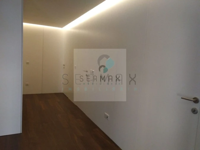 Apartamento T4 para Venda em Cedofeita, Santo Ildefonso, Sé, Miragaia, São Nicolau e Vitória Foto 19