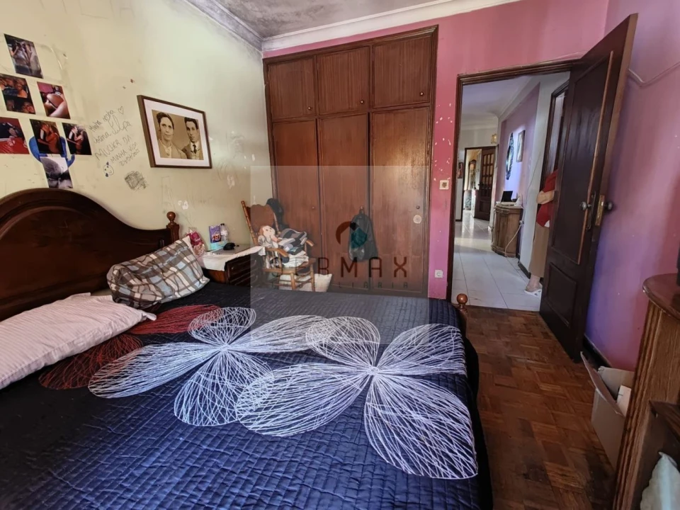 Apartamento T2 para Venda em Campanhã Foto 13