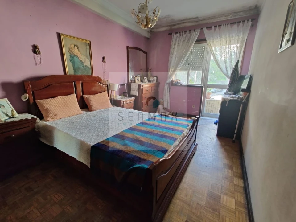 Apartamento T2 para Venda em Campanhã Foto 11