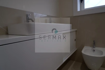 Apartamento T3 para Venda em Lordelo do Ouro e Massarelos