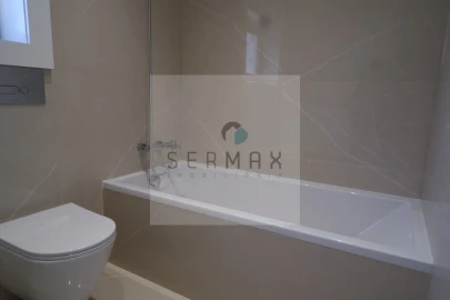 Apartamento T3 para Venda em Lordelo do Ouro e Massarelos