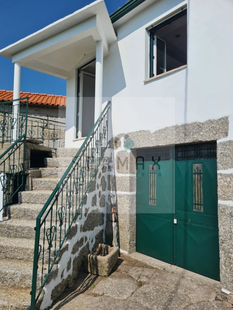 Moradia T2 para Venda em Valdreu Foto 16