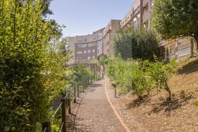 Apartamento T5 para Venda em Santa Marinha e São Pedro da Afurada