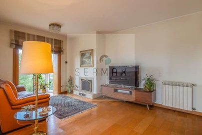 Apartamento T5 para Venda em Santa Marinha e São Pedro da Afurada