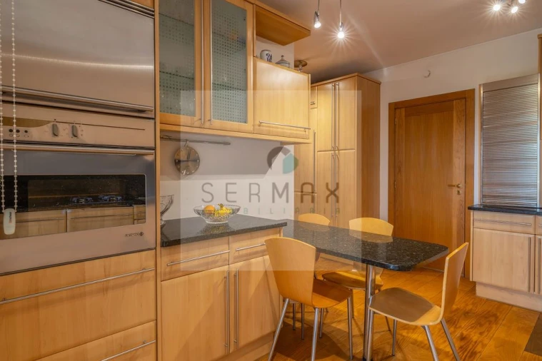 Apartamento T5 para Venda em Santa Marinha e São Pedro da Afurada Foto 5