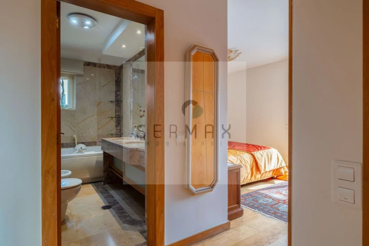 Apartamento T5 para Venda em Santa Marinha e São Pedro da Afurada Foto 9