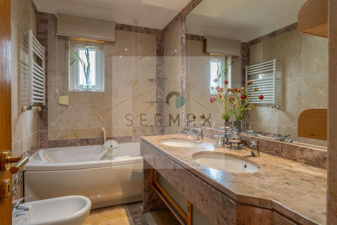 Apartamento T5 para Venda em Santa Marinha e São Pedro da Afurada Foto 14