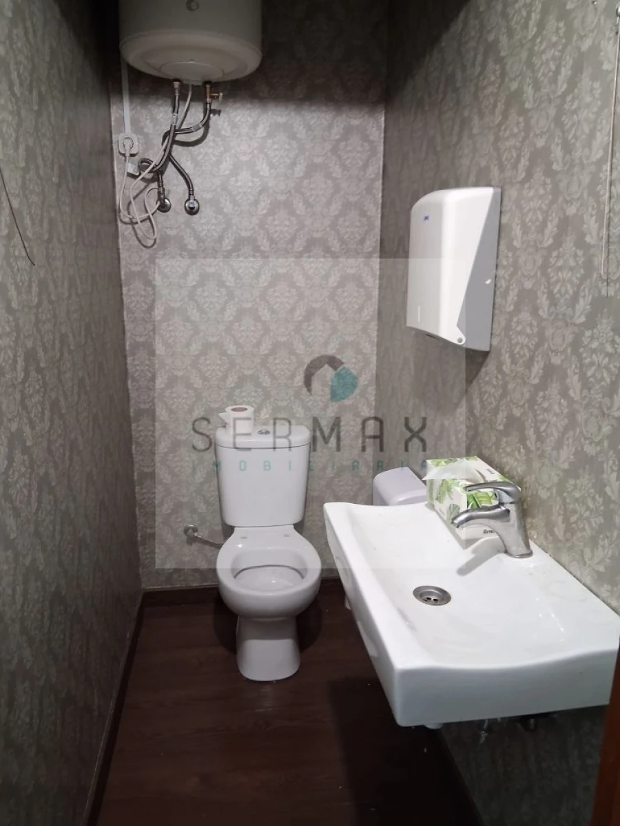 Loja para Arrendamento em Cedofeita, Santo Ildefonso, Sé, Miragaia, São Nicolau e Vitória Foto 7