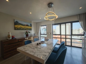 Apartamento T4 para Venda em Matosinhos e Leça da Palmeira