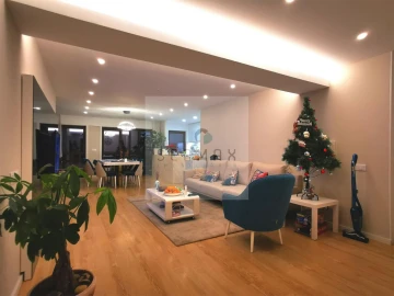 Apartamento T4 para Venda em Matosinhos e Leça da Palmeira