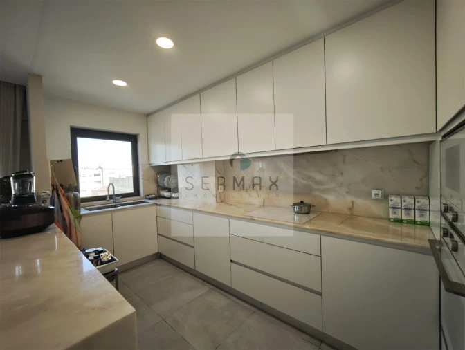 Apartamento T4 para Venda em Matosinhos e Leça da Palmeira Foto 9