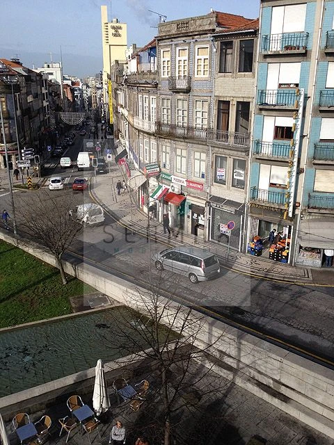 Loja para Arrendamento em Cedofeita, Santo Ildefonso, Sé, Miragaia, São Nicolau e Vitória