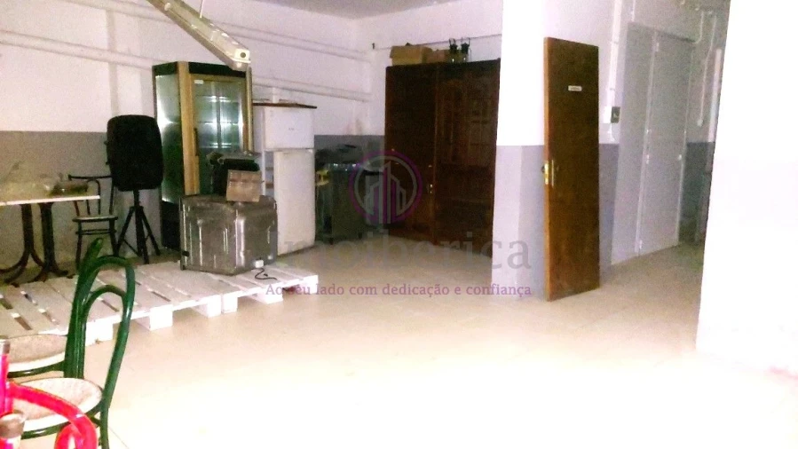 Loja para Venda em Algueirão-Mem Martins Foto 19