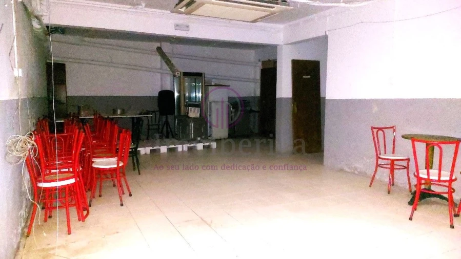 Loja para Venda em Algueirão-Mem Martins Foto 21