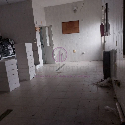 Loja para Venda em São Domingos de Rana Foto 31