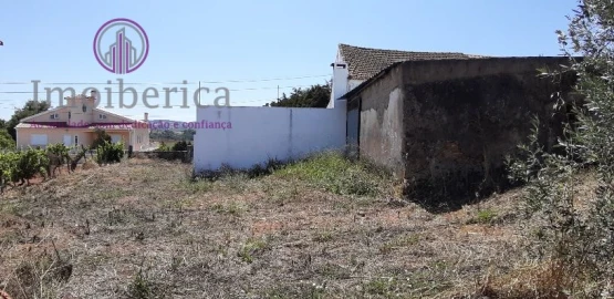Garagem para Venda em Alenquer (Santo Estêvão e Triana)