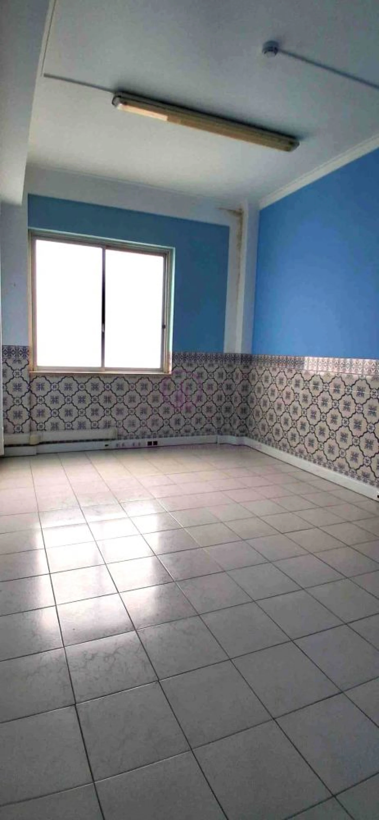 Loja para Venda em Algueirão-Mem Martins Foto 11