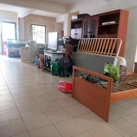 Loja para Venda em Algueirão-Mem Martins