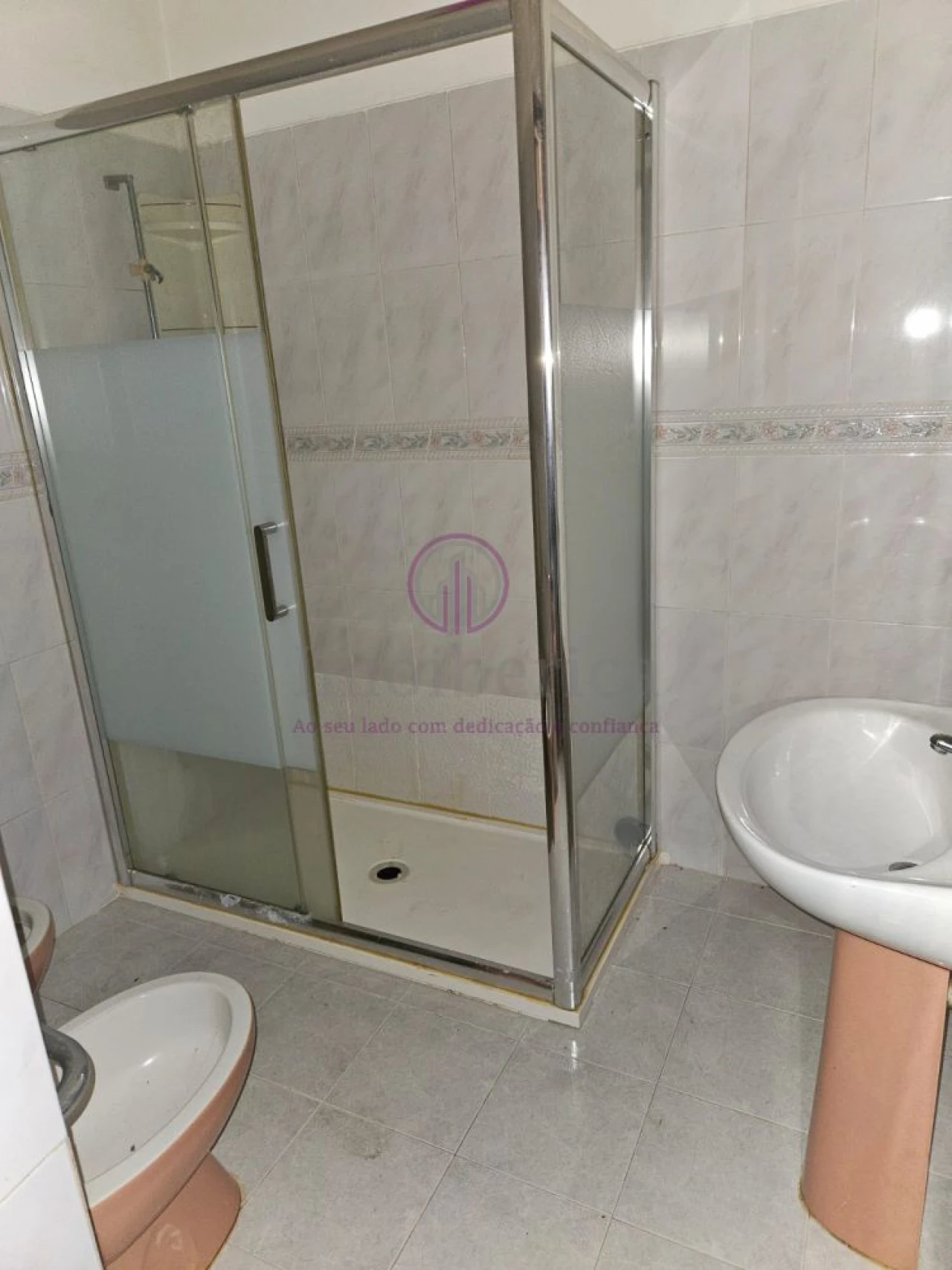 Apartamento T3 para Venda em Algueirão-Mem Martins Foto 23