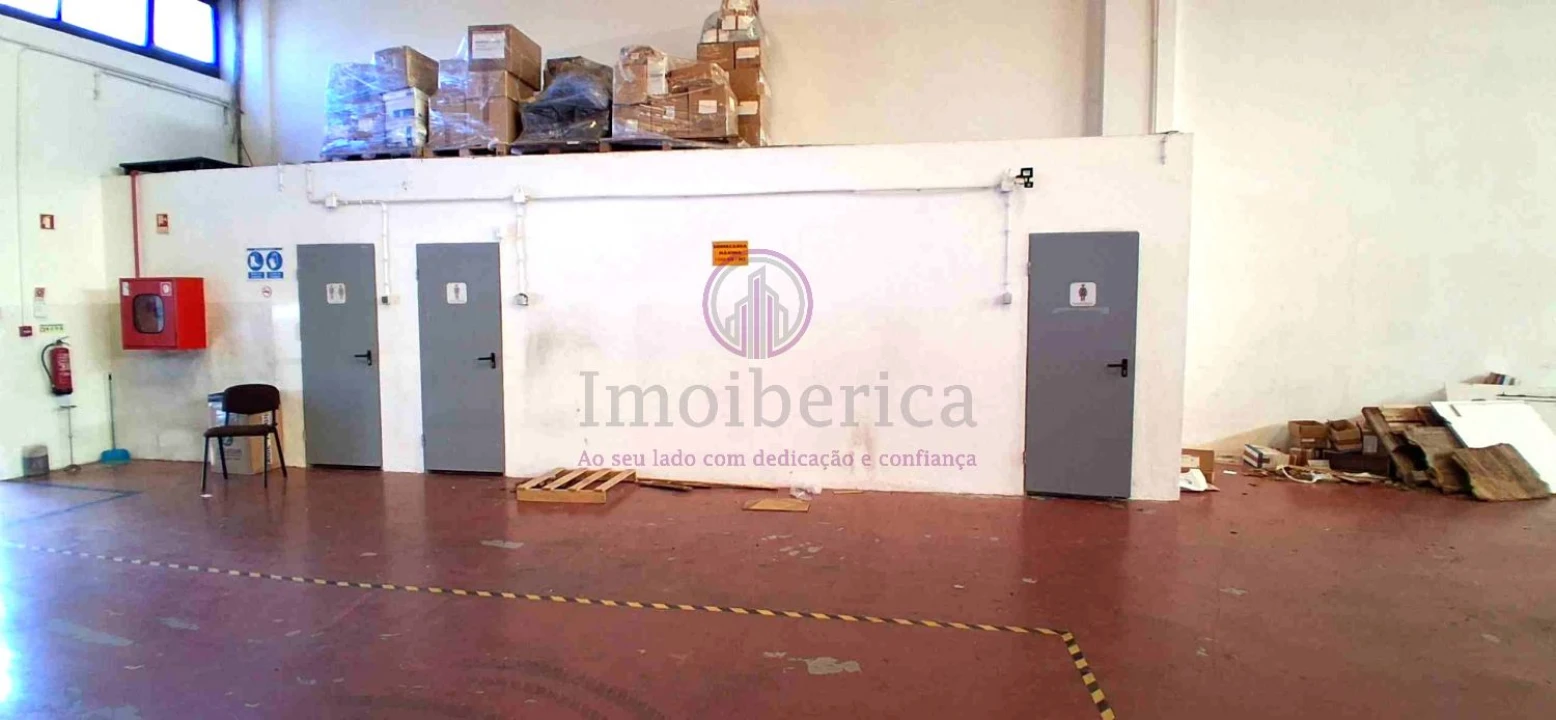 Loja para Arrendamento em Massamá e Monte Abraão Foto 19