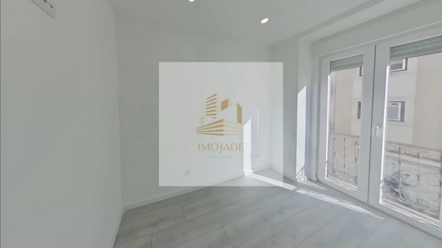 Apartamento T2 para Venda em São Vicente Foto 14