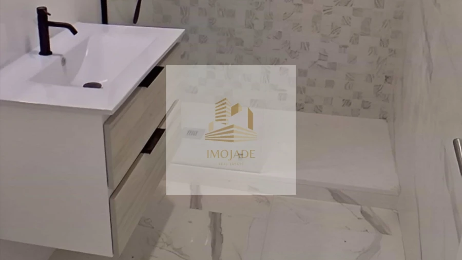 Apartamento T2 para Venda em São Vicente Foto 9