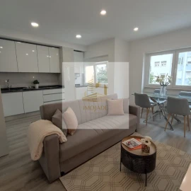 Apartamento T3 para Venda em São Vicente