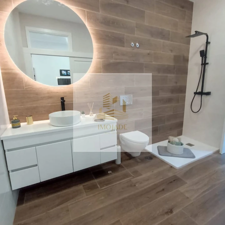 Apartamento T3 para Venda em São Vicente Foto 1