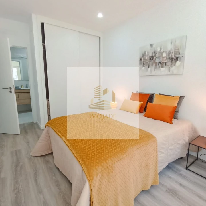 Apartamento T3 para Venda em Benfica Foto 9
