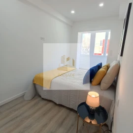 Apartamento T3 para Venda em Benfica