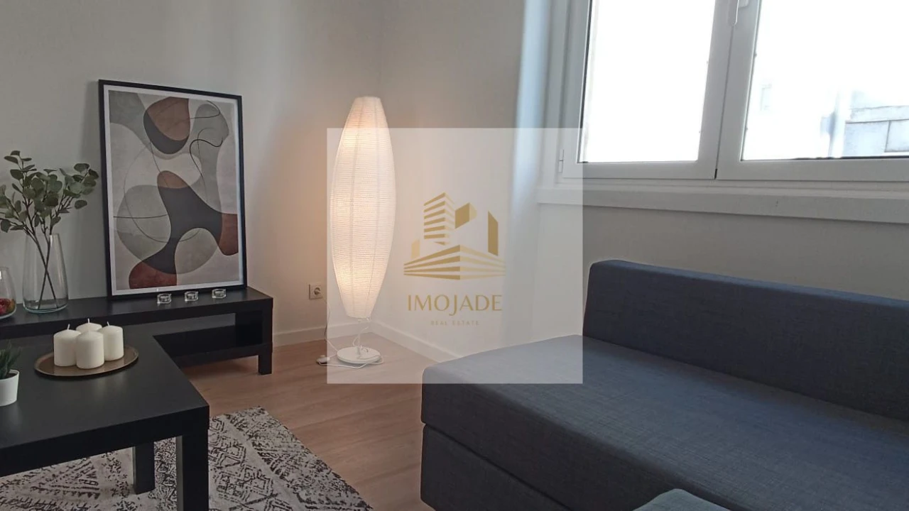 Apartamento T3 para Venda em Benfica Foto 1