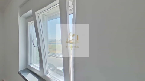 Apartamento T2 para Venda em Camarate, Unhos e Apelação