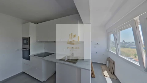 Apartamento T2 para Venda em Camarate, Unhos e Apelação