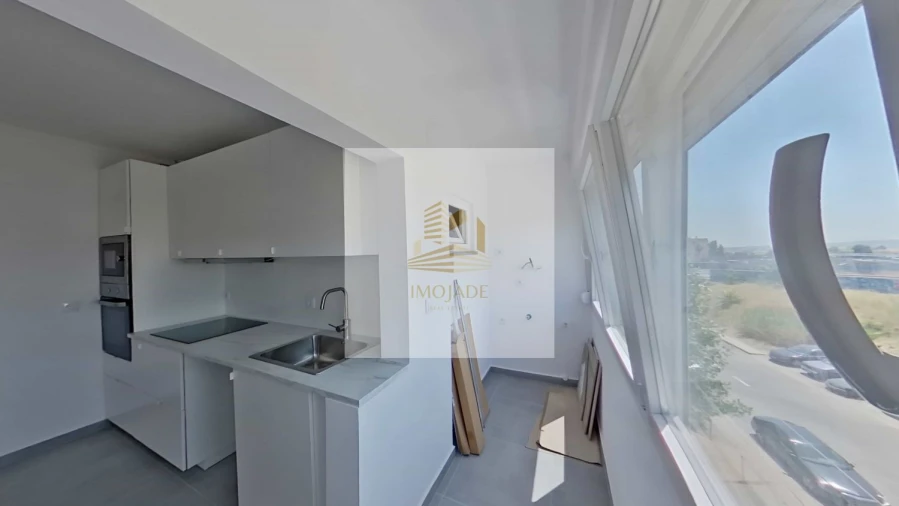 Apartamento T2 para Venda em Camarate, Unhos e Apelação Foto 26