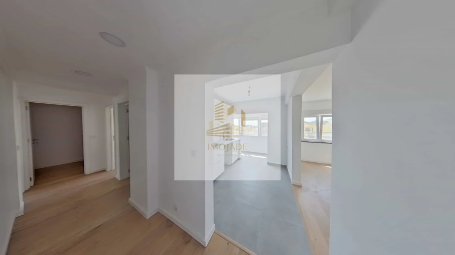 Apartamento T2 para Venda em Camarate, Unhos e Apelação Foto 13