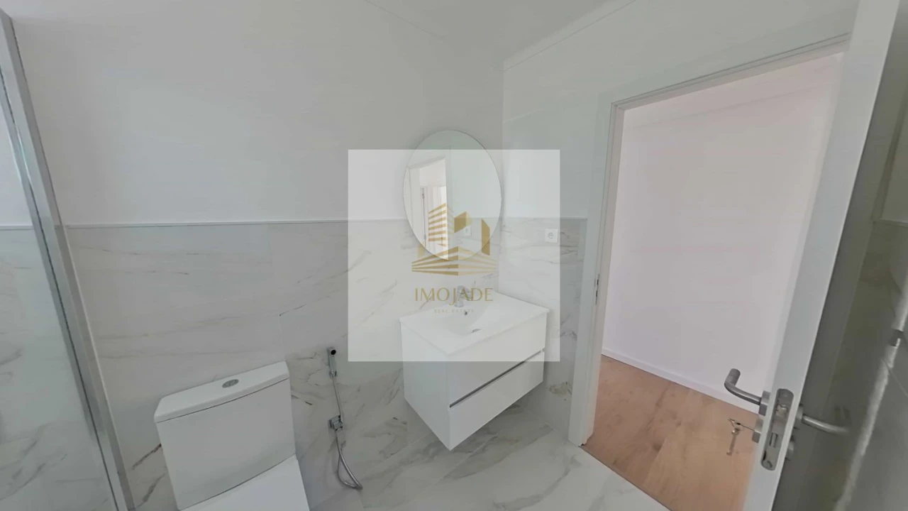 Apartamento T2 para Venda em Camarate, Unhos e Apelação Foto 33