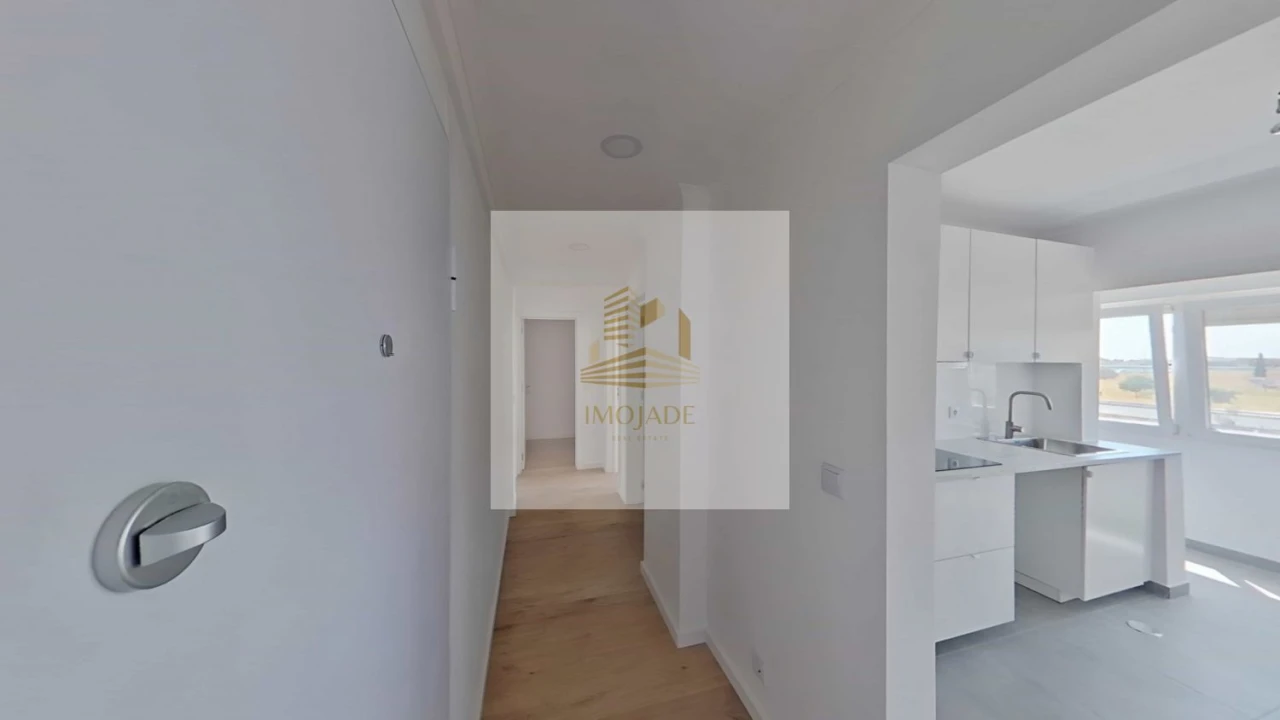 Apartamento T2 para Venda em Camarate, Unhos e Apelação Foto 4