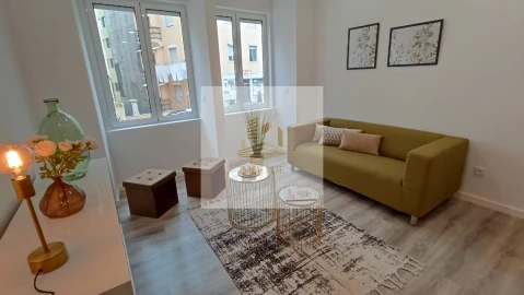 Apartamento T3 para Venda em Benfica