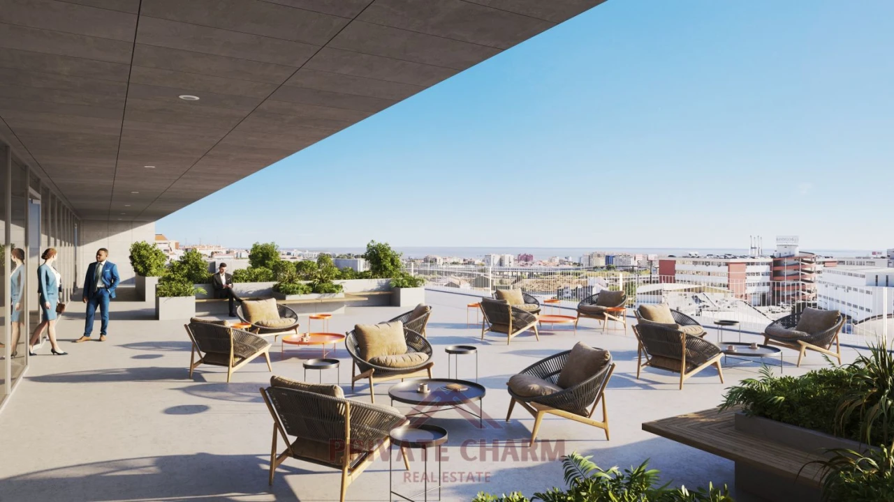 Loja para Arrendamento em Sacavém e Prior Velho Foto 1