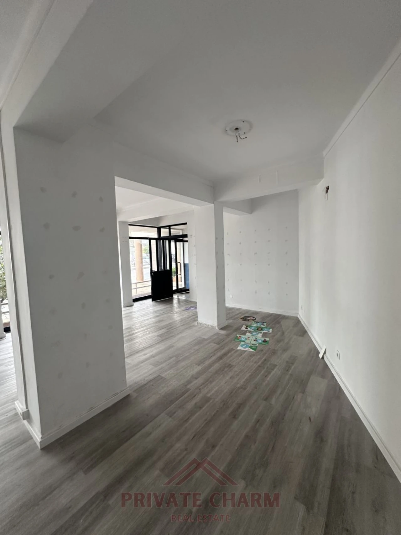 Loja para Arrendamento em Leiria, Pousos, Barreira e Cortes Foto 5