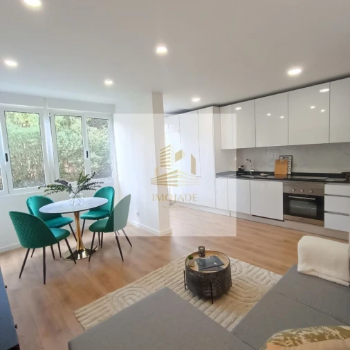 Apartamento T3 para Venda em Benfica Foto 5