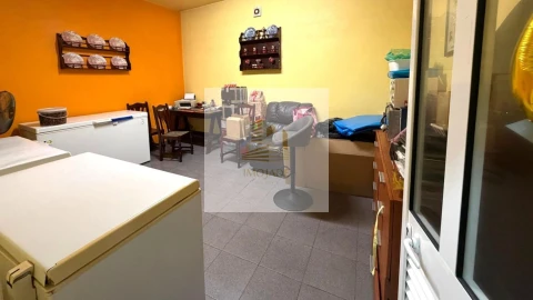 Loja para Venda em Salvaterra de Magos e Foros de Salvaterra