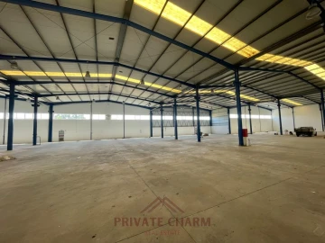 Loja para Arrendamento em Samora Correia