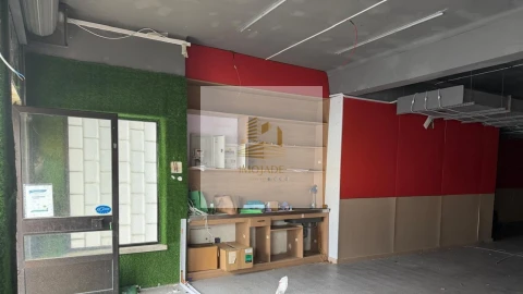 Loja para Venda em Samora Correia