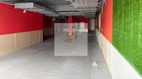 Loja para Venda em Samora Correia